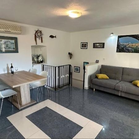 Apartmani Dalmacija 브렐라 외부 사진