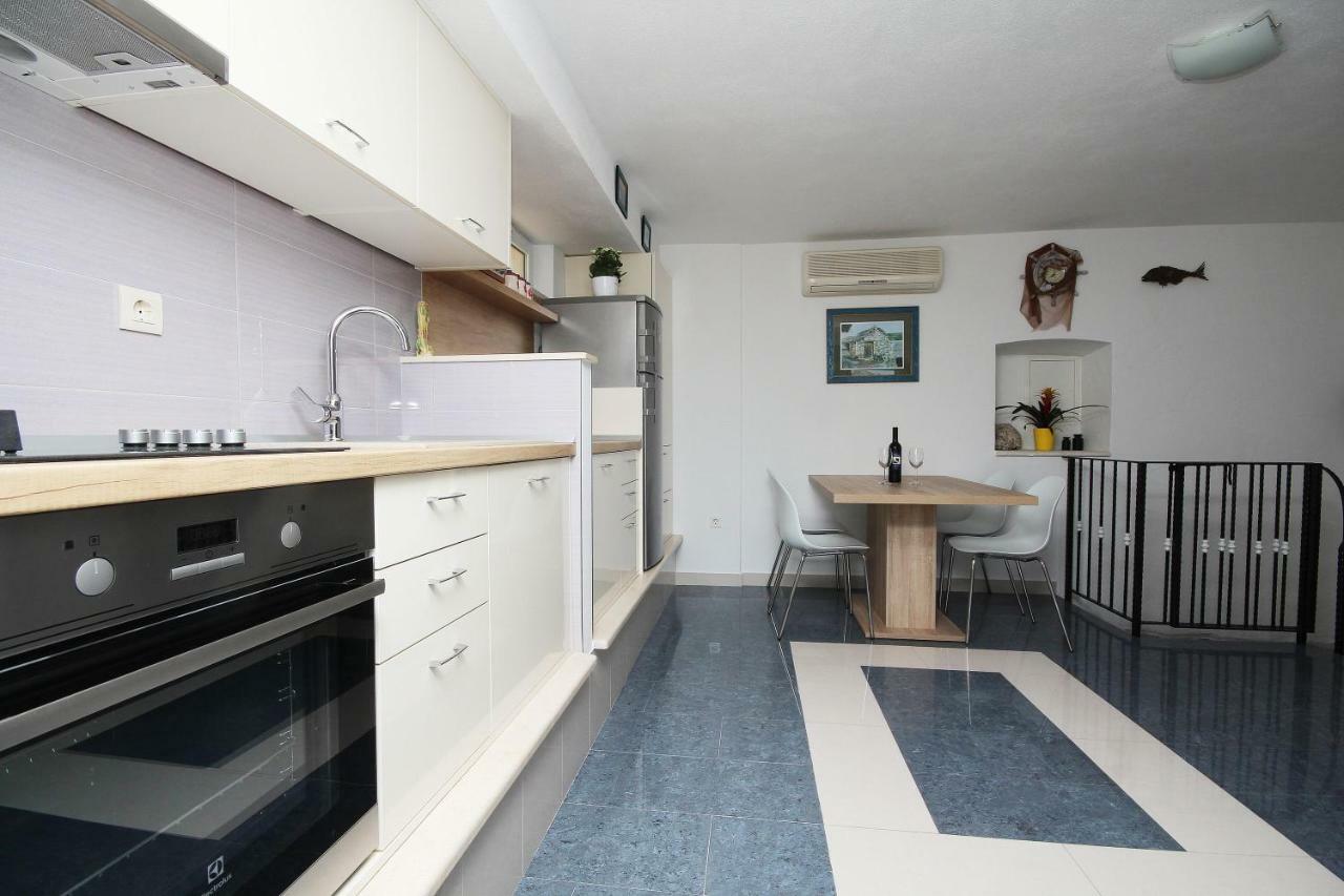 Apartmani Dalmacija 브렐라 외부 사진