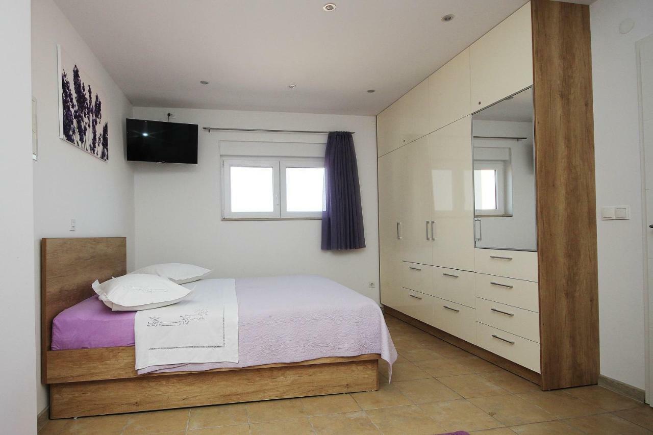 Apartmani Dalmacija 브렐라 외부 사진