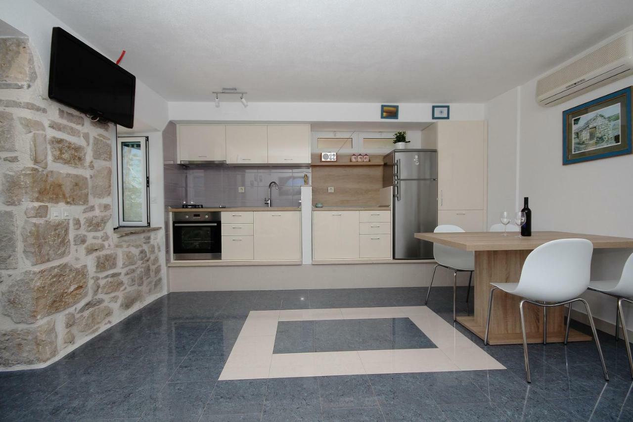 Apartmani Dalmacija 브렐라 외부 사진